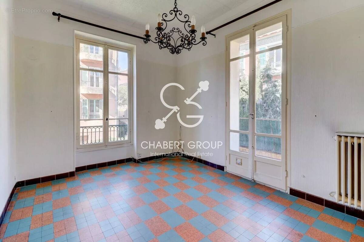 Appartement à VILLEFRANCHE-SUR-MER