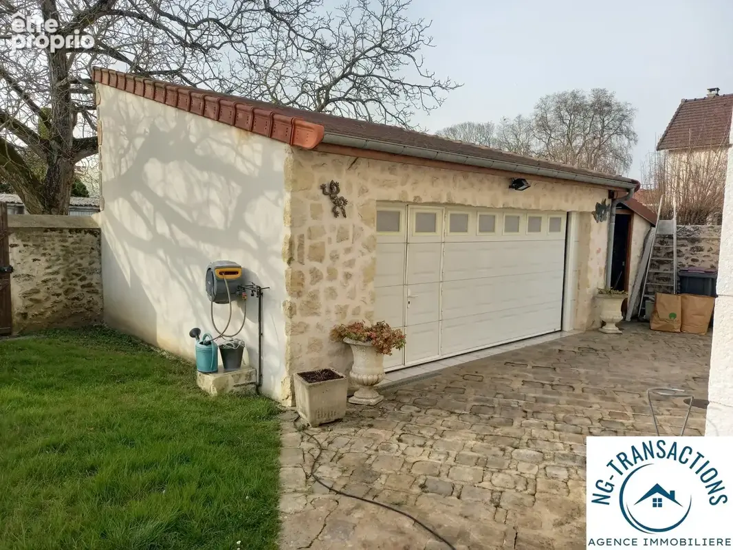 Maison de ville de 140m2 au calme - photo 11