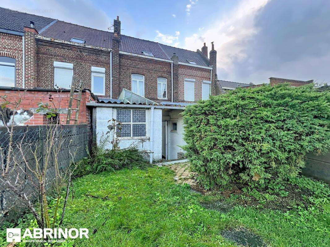 Maison à MONS-EN-BAROEUL