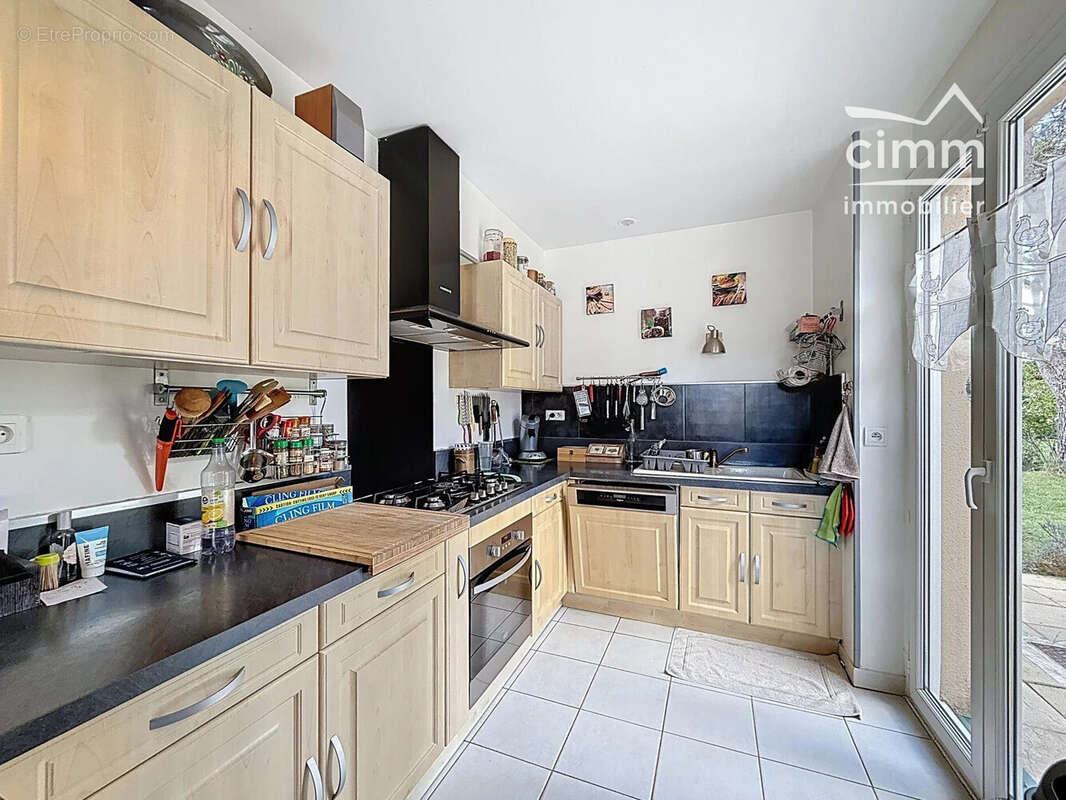 Maison 165 m² à Mazan  - photo 6