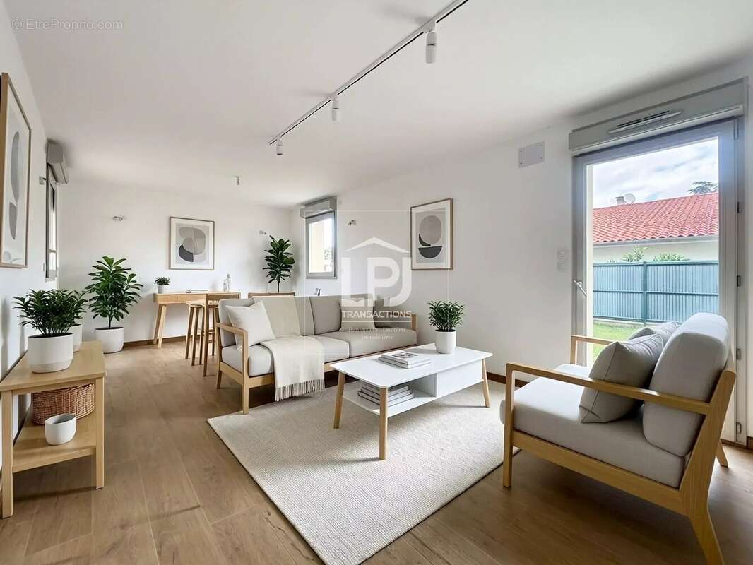 Appartement t4 avec jardin de plus de 300 m² et stationnements privés - photo 3