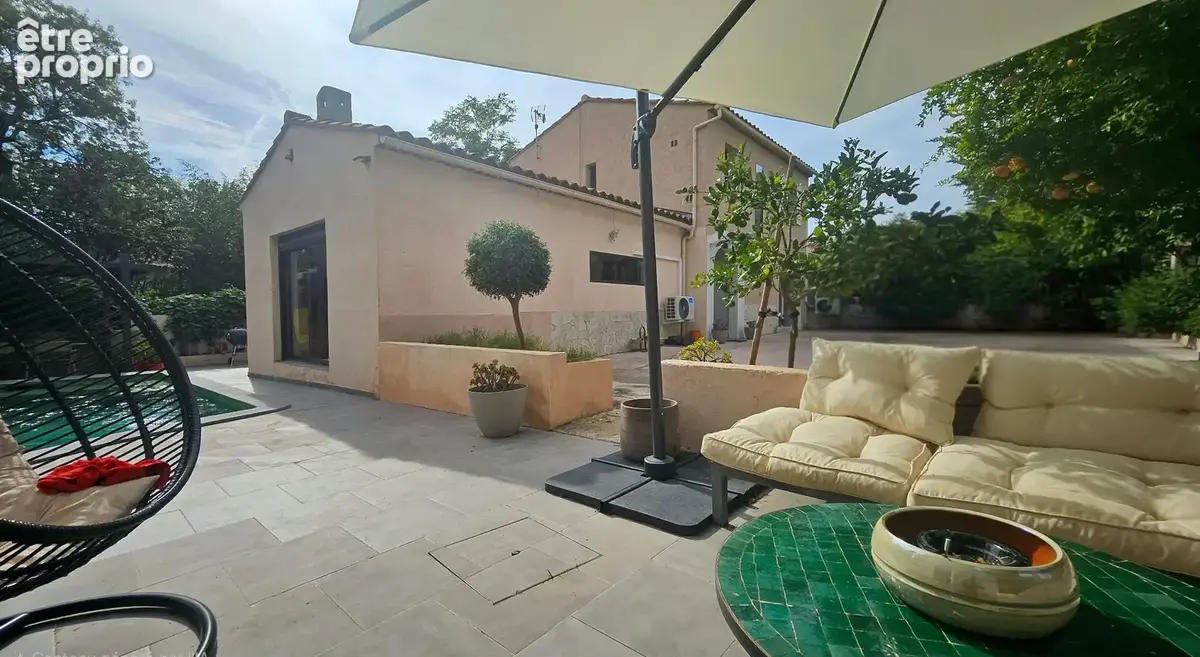 Maison T6 de 115m² sur parcelle de 480m², piscine, stationnement, au calme - photo 2