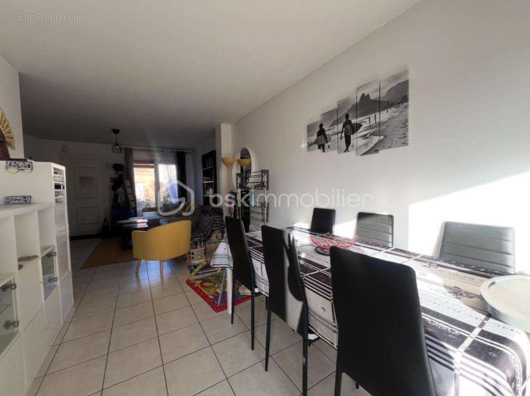 Le compromis idéal entre appartement et maison : jardin, balcons et stationnements ! - photo 10