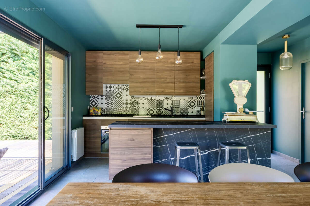 Appartement à PEYNIER