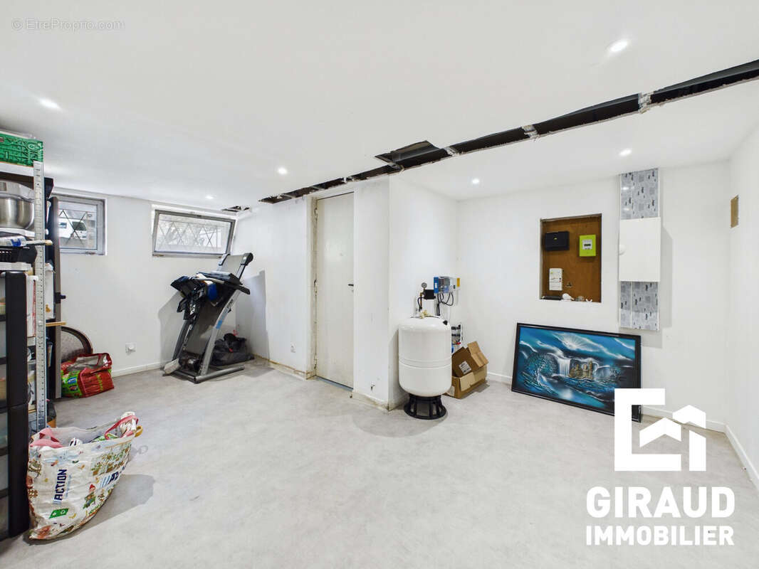 Maison 192 m² à Fontenay-Le-Comte  - photo 8