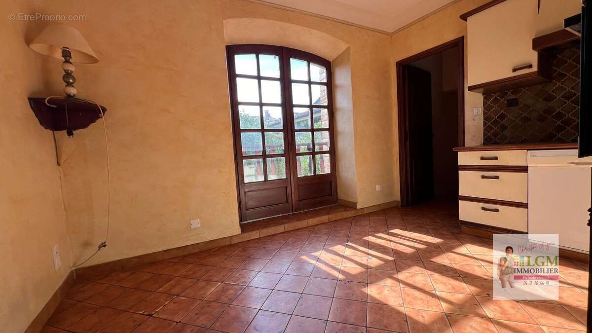 Maison à MASSANES