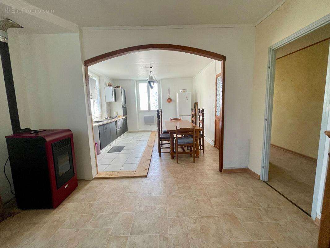 Maison à SAINT-AMBROIX