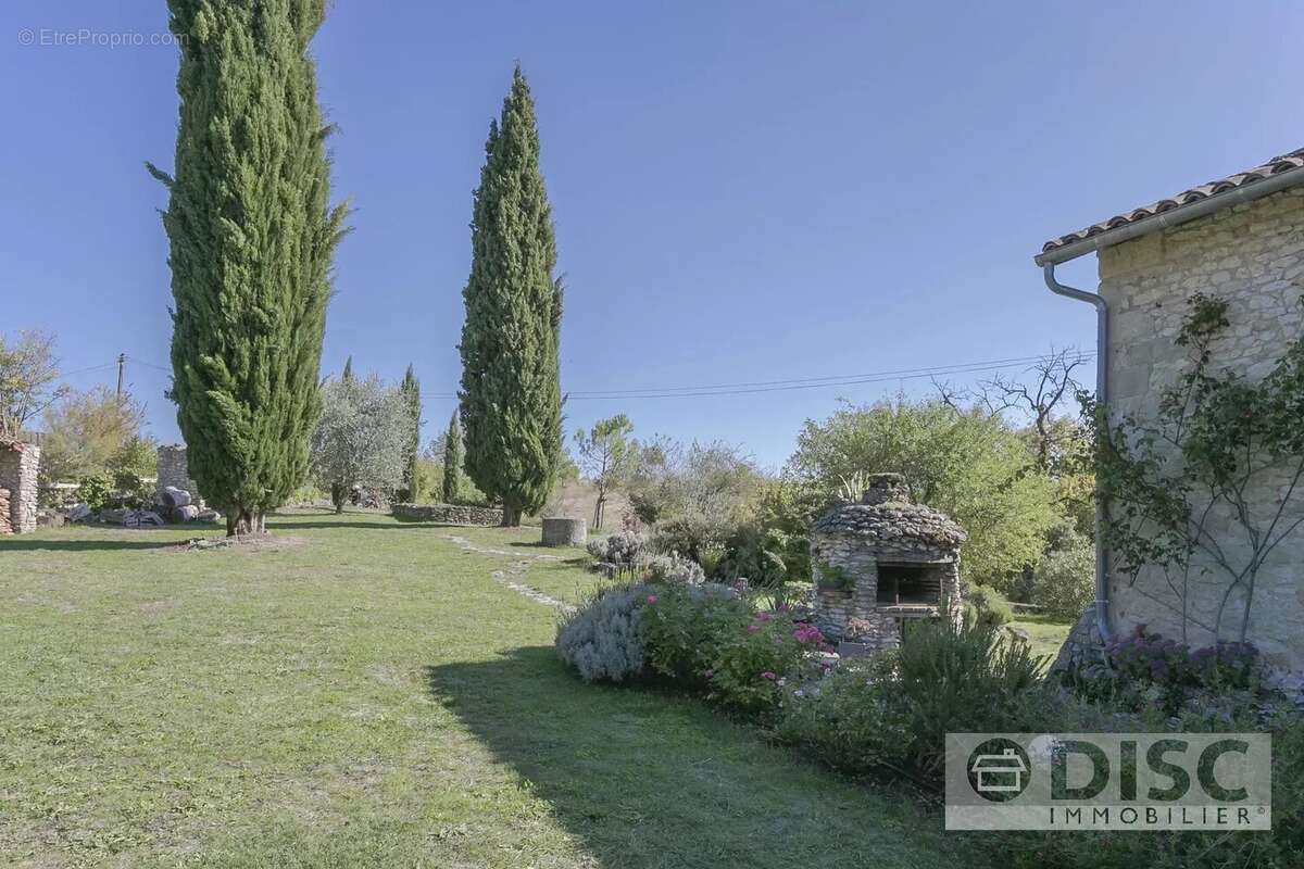 Maison à CASTELNAU-DE-MONTMIRAL