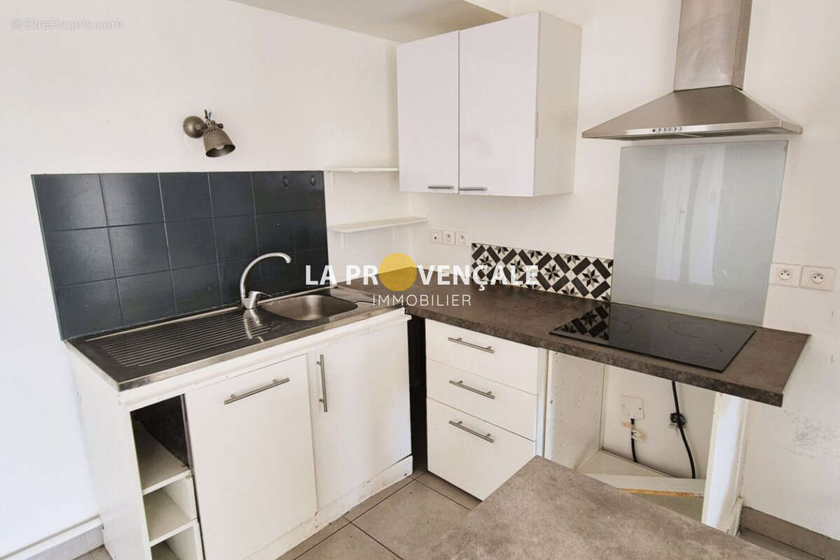 Appartement à MARSEILLE-8E