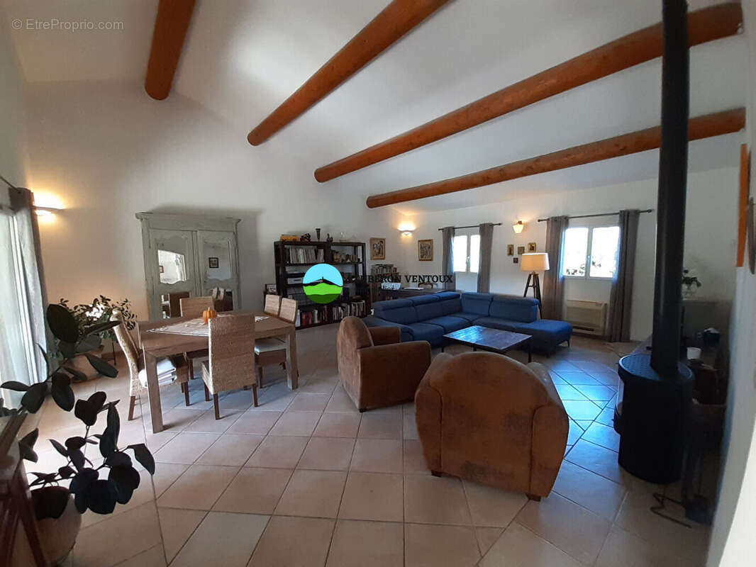 Maison à MALEMORT-DU-COMTAT