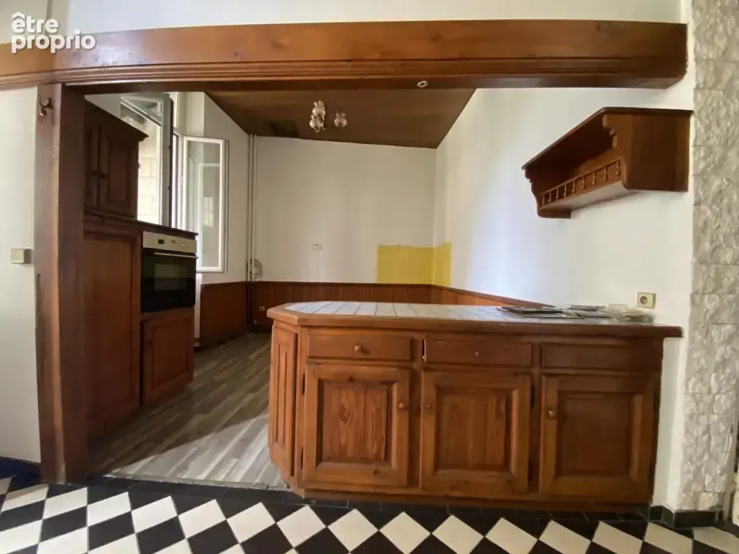Maison 11 pièces 654 m² à vendre à Saint-Savin (33920) - photo 6