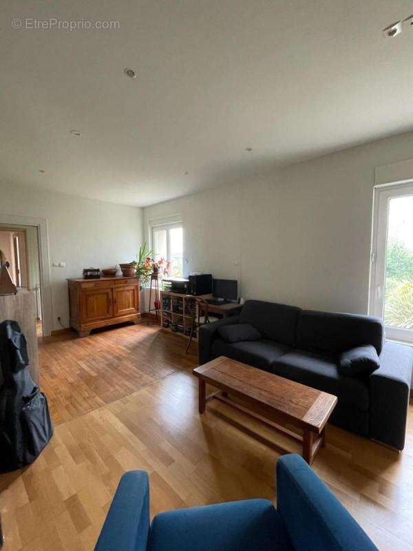 Maison à SAINT-JOUAN-DES-GUERETS