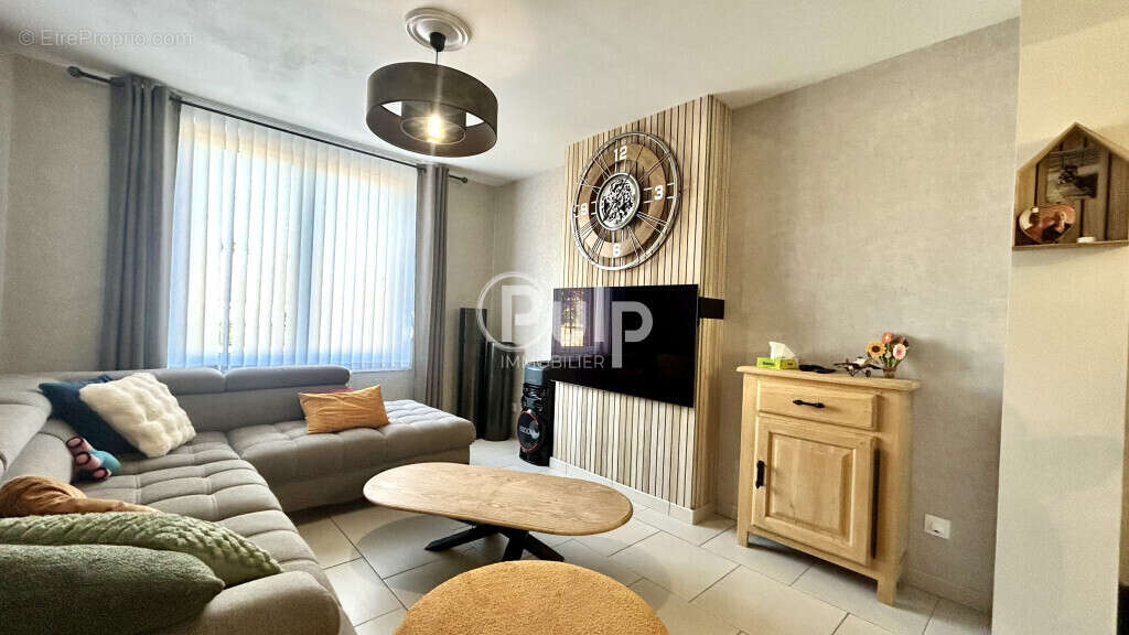Maison de ville - Aix-noulette - photo 3