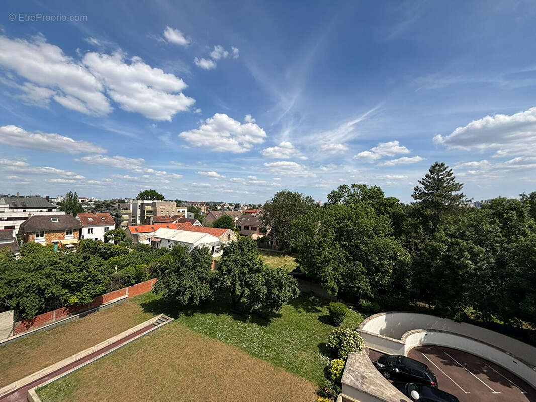 Appartement à EPINAY-SUR-SEINE