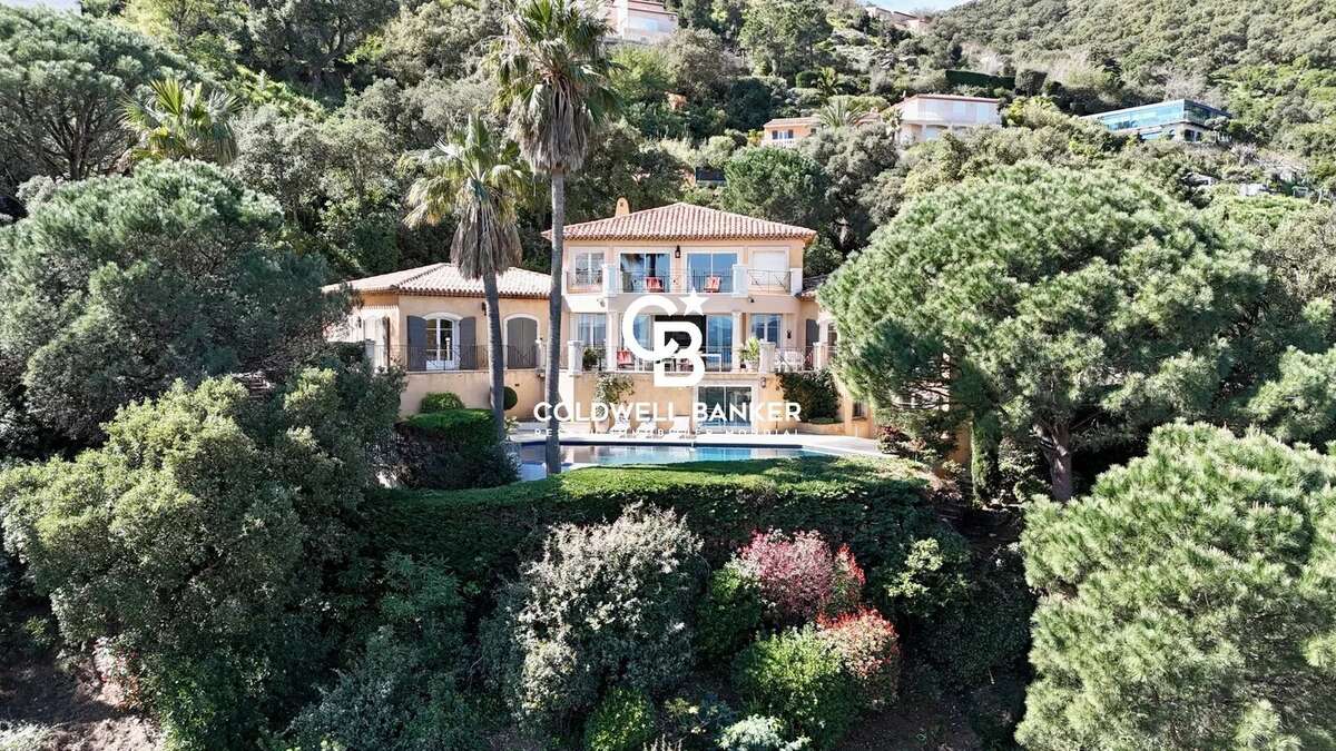 Maison à CAVALAIRE-SUR-MER