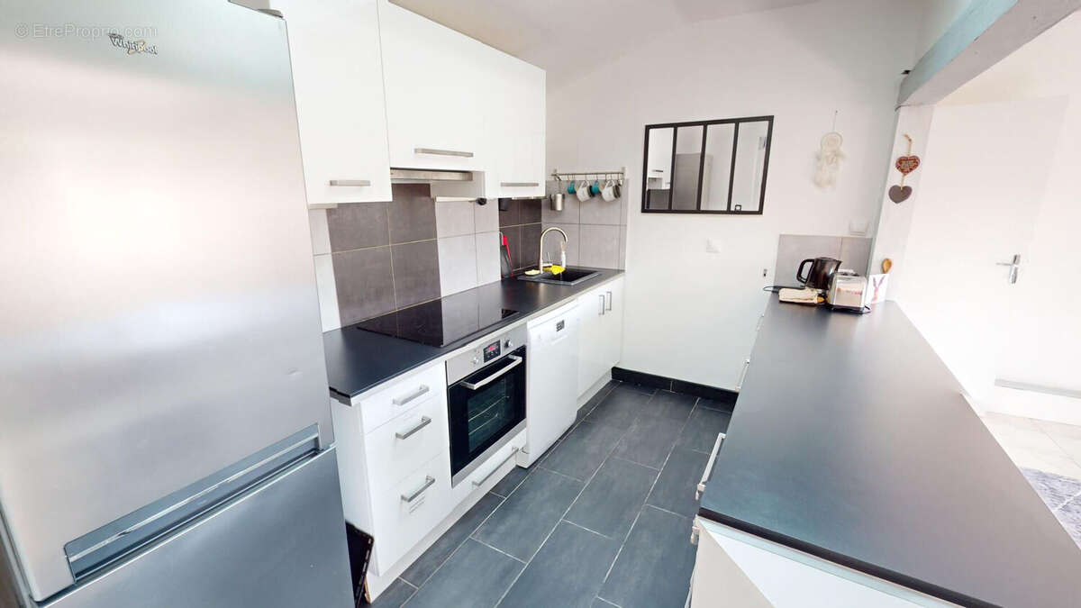 Appartement à SAINT-REMY-LES-CHEVREUSE