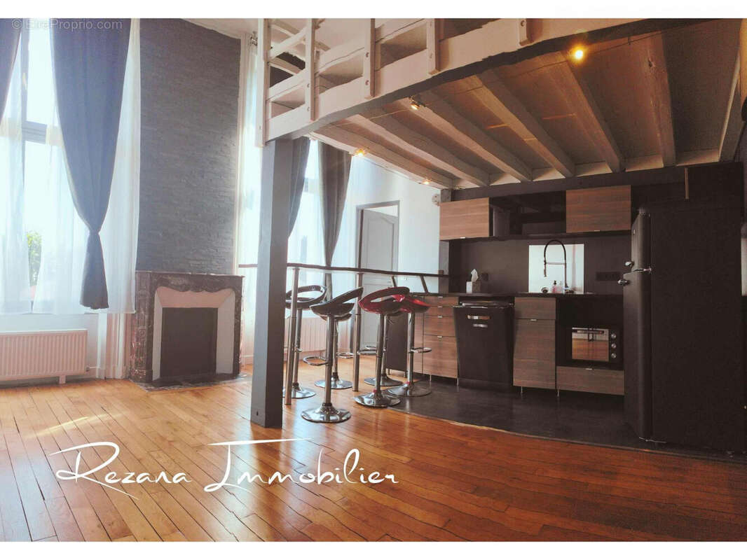 Appartement à HERICY