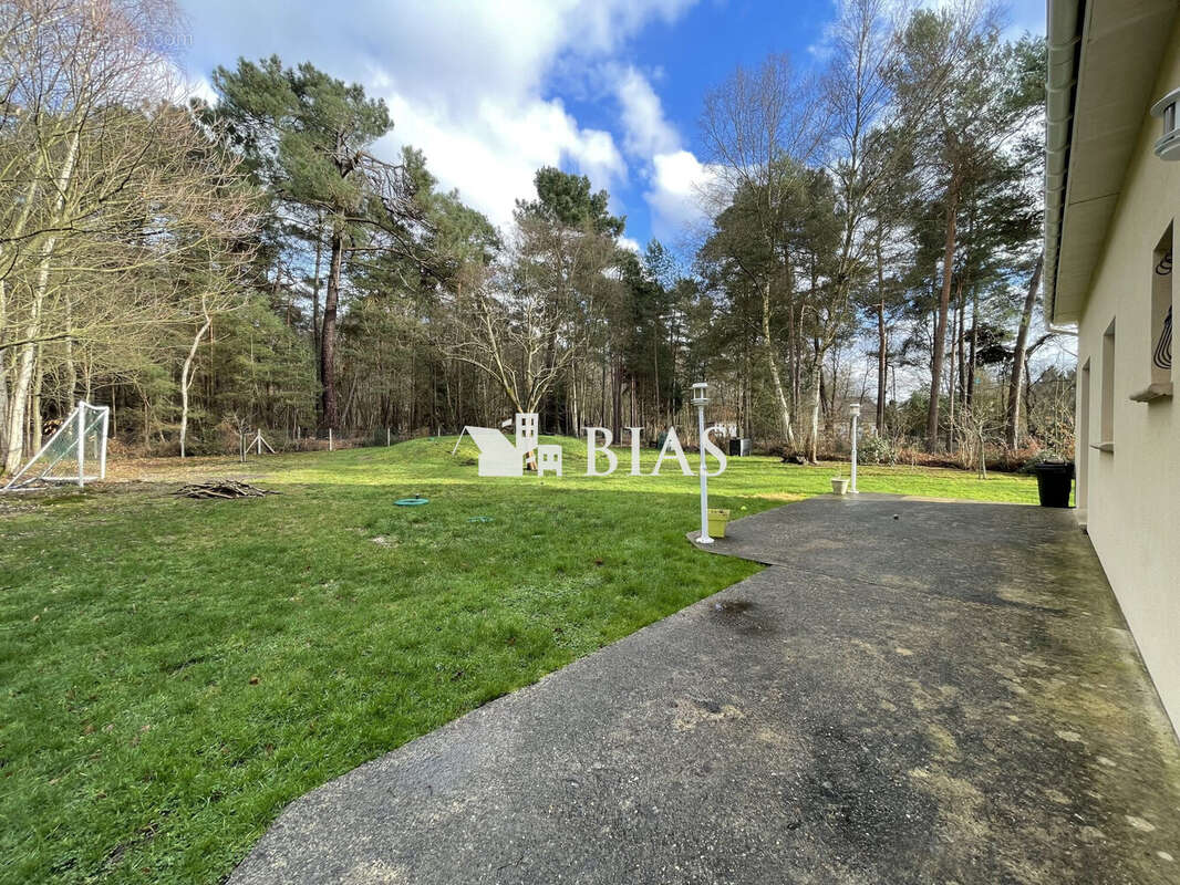 Maison à LA NEUVILLE-DU-BOSC
