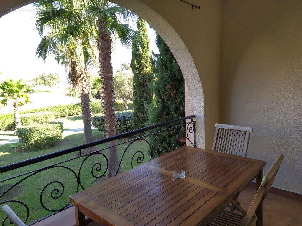 Appartement à LINGUIZZETTA