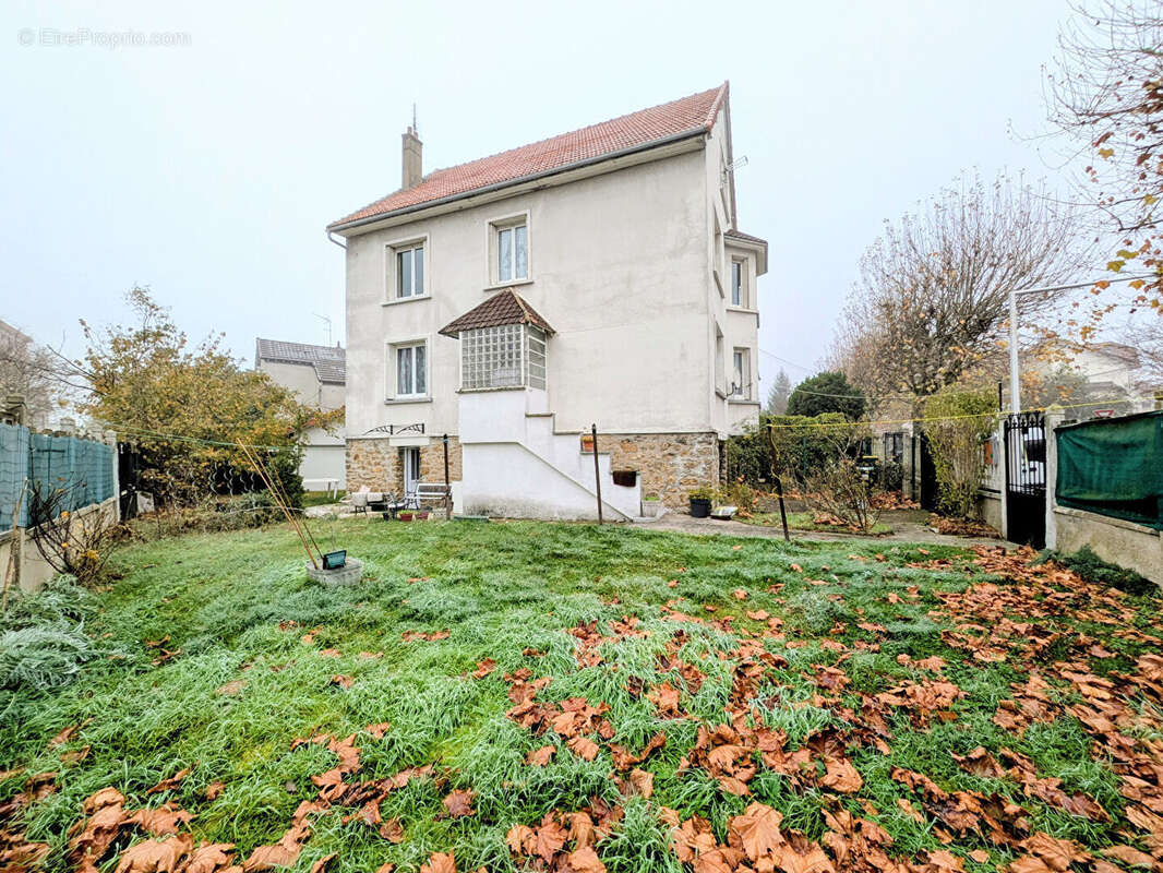 Appartement à VILLEMOMBLE
