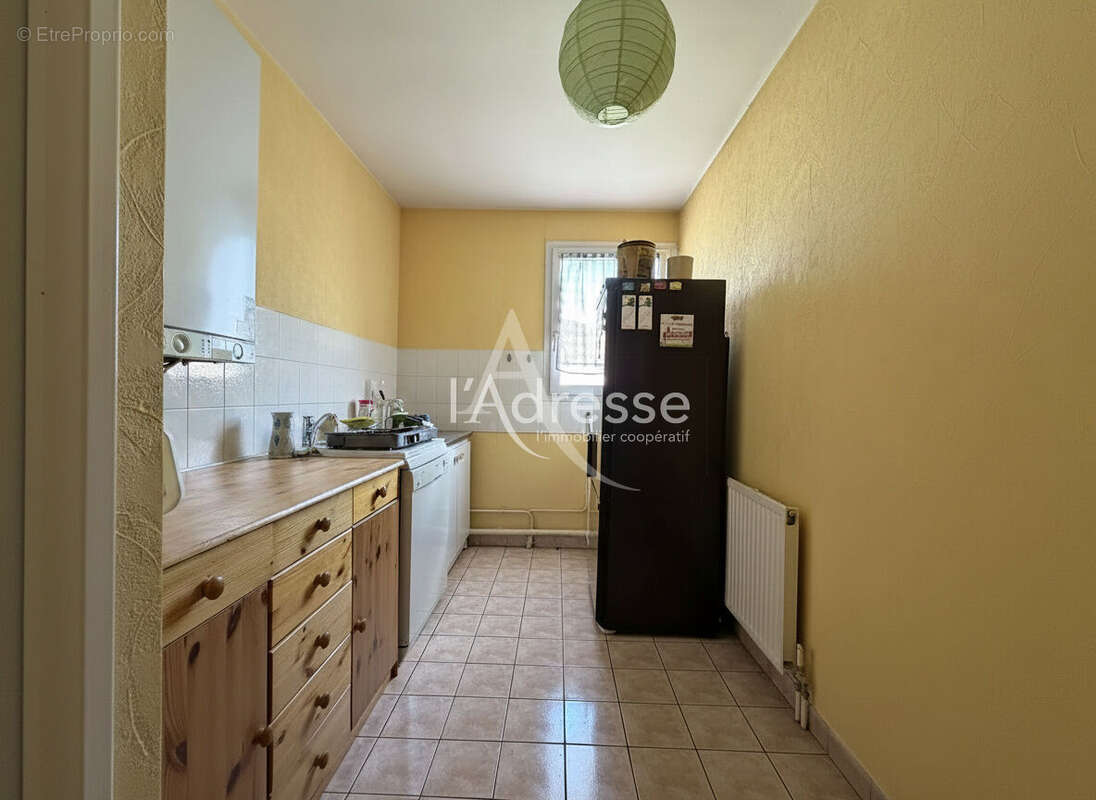 Appartement à BUSSY-SAINT-GEORGES