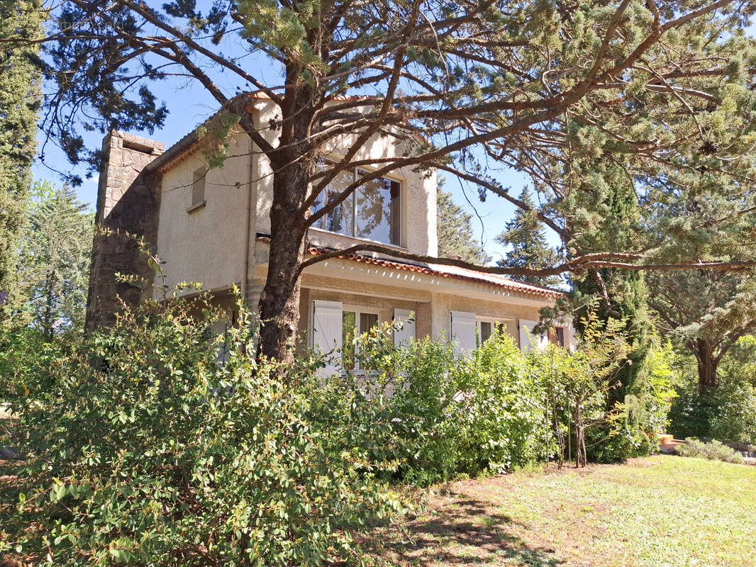 Maison à MOULES-ET-BAUCELS