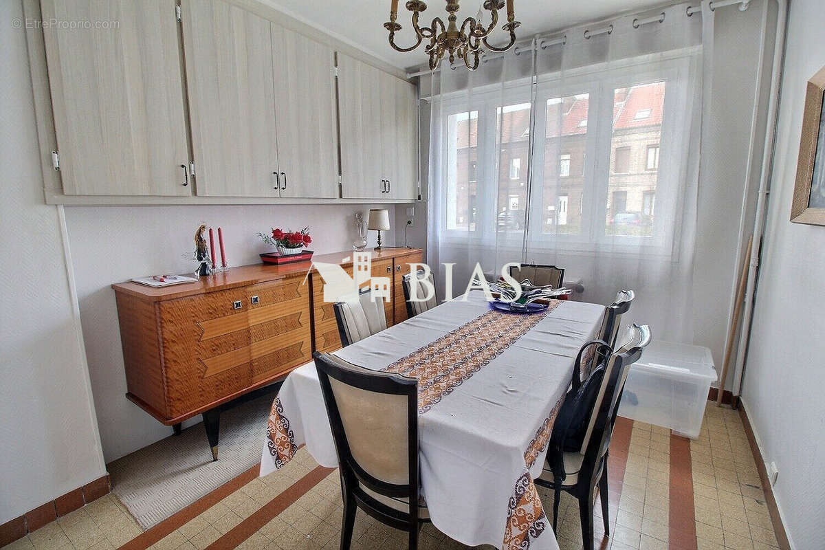 Maison à SOTTEVILLE-LES-ROUEN