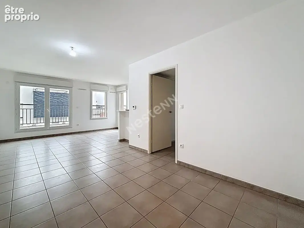 À vendre : Appartement 3 pièces à Rezé avec box et cave - secteur Pont Rousseau - photo 3