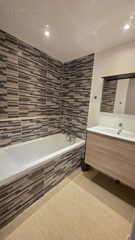 Maison à SAINTE-EULALIE