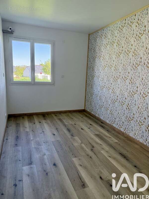 Photo 6 - Maison à ELLIANT