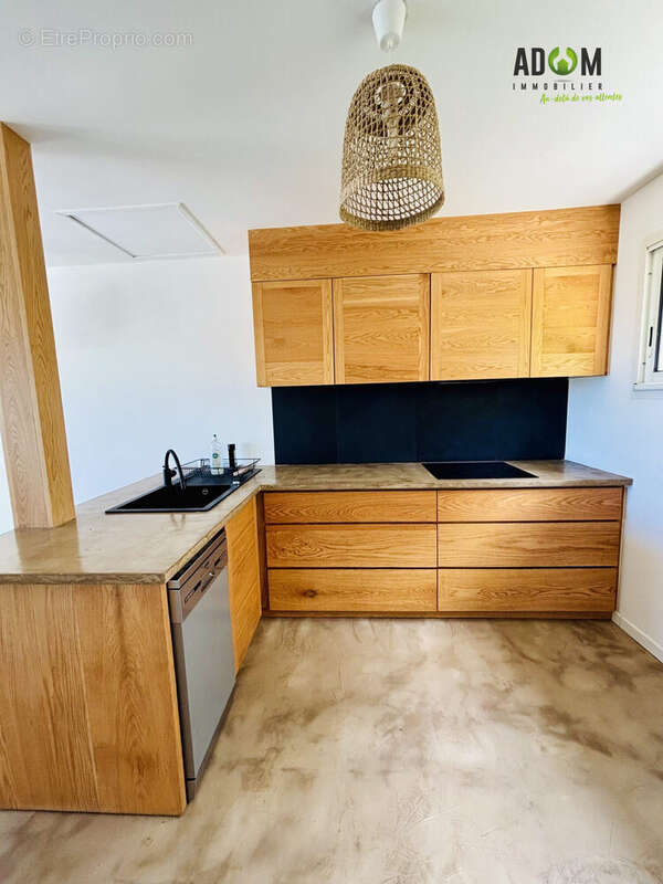 Appartement à LES AVIRONS