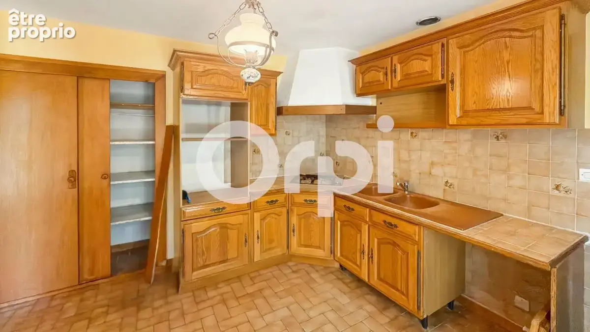 Maison À Vendre avec grange sur 5314 m² - photo 2