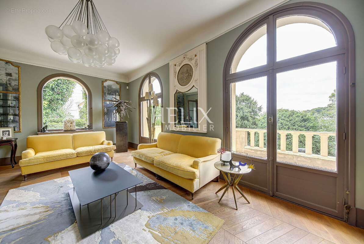 Maison à SAINT-GERMAIN-EN-LAYE