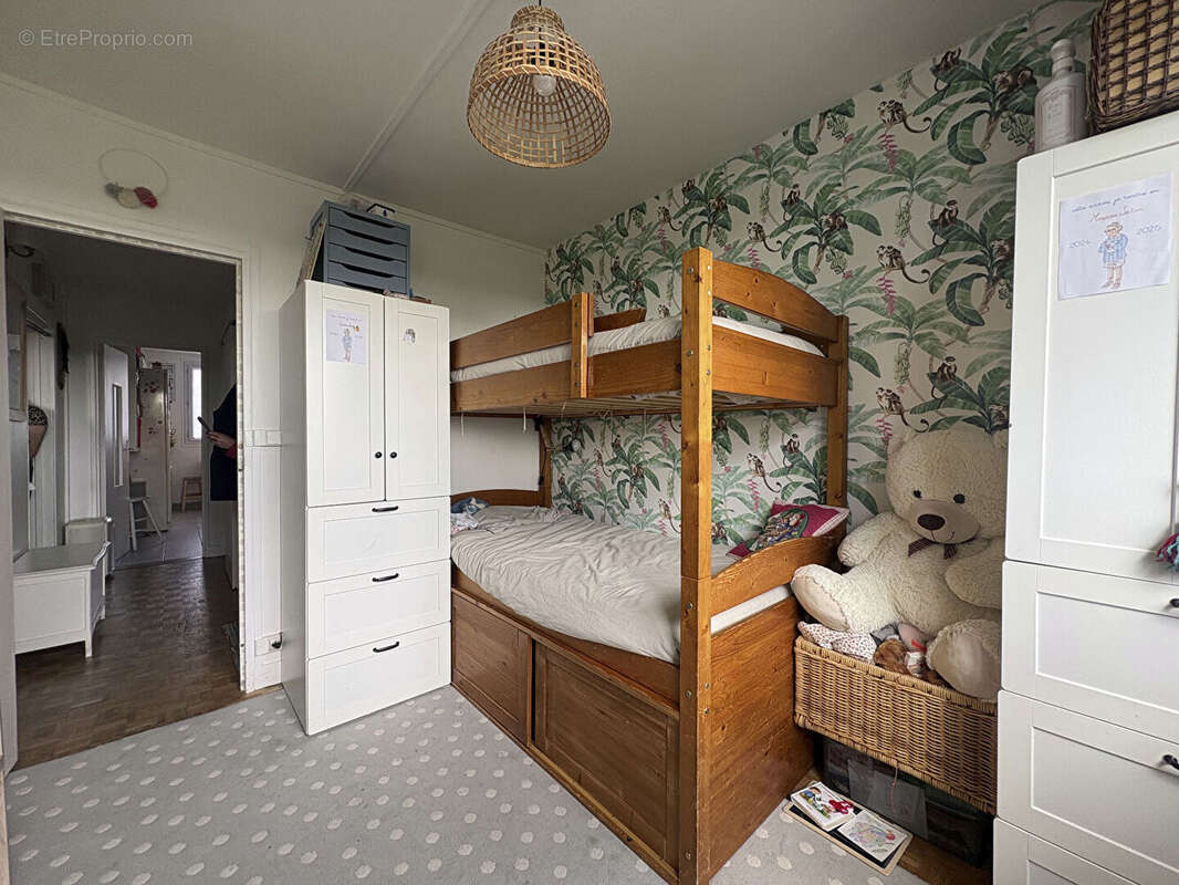 Appartement à SAINT-CYR-L'ECOLE