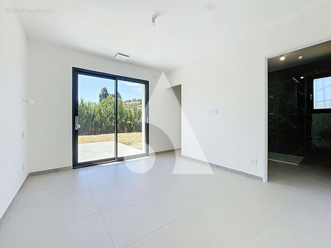 Maison Lescure D Albigeois 4 pièce(s) 109 m2 - photo 7