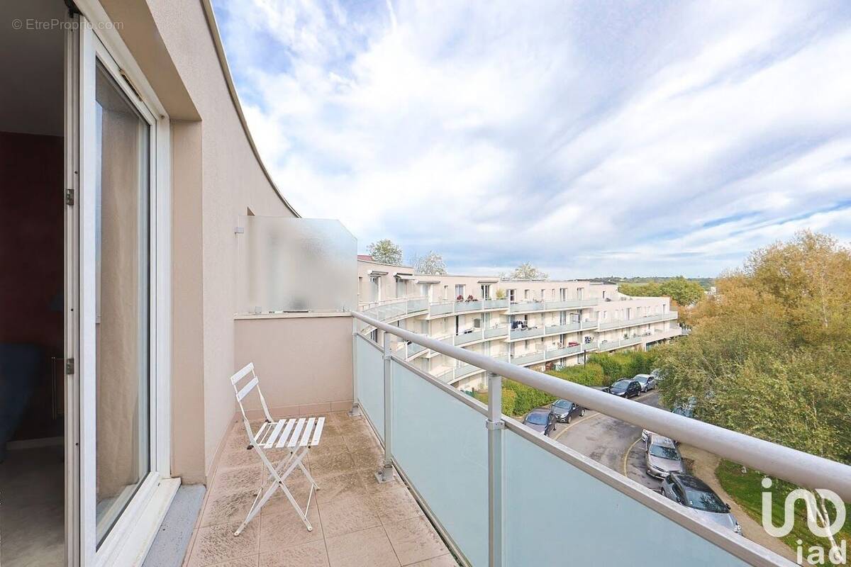 Photo 1 - Appartement à SAINT-THIBAULT-DES-VIGNES