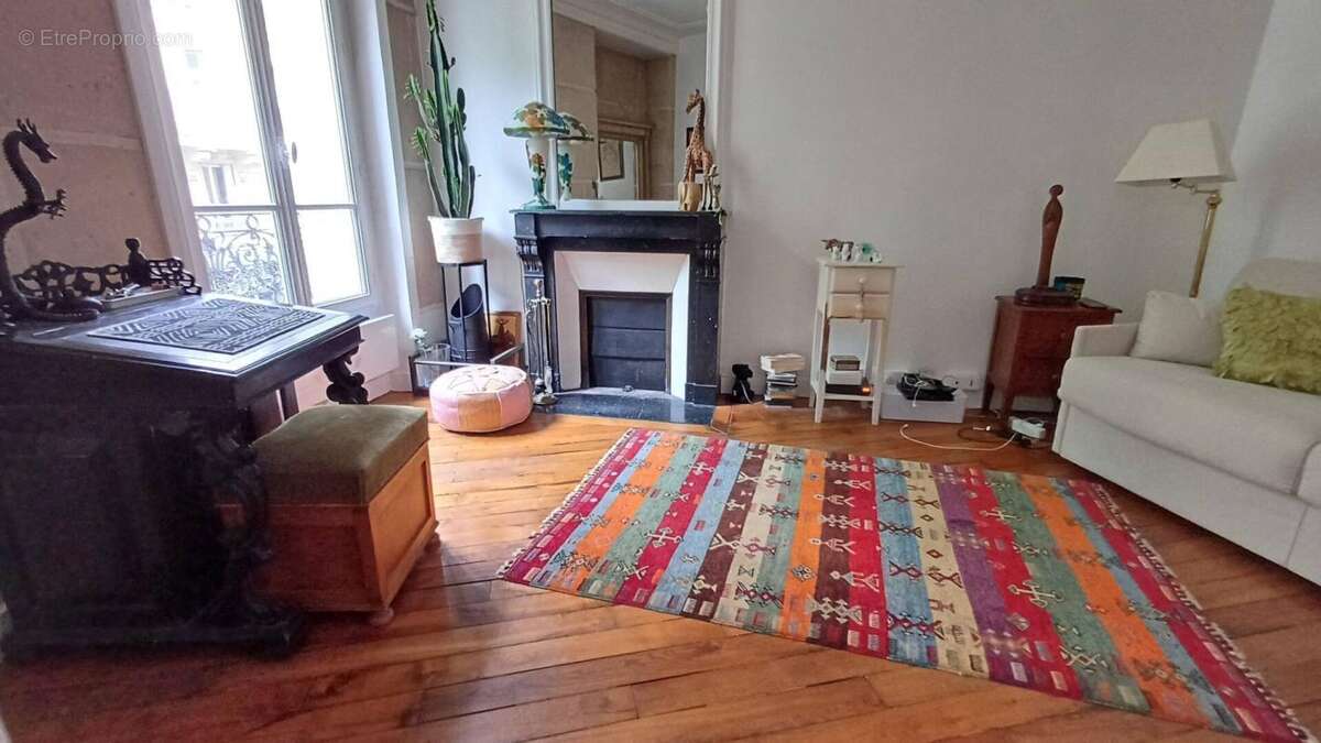 Appartement t3 - paris 10ème - photo 3