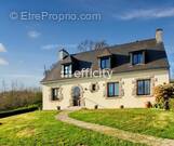 Maison à LE HAUT-CORLAY