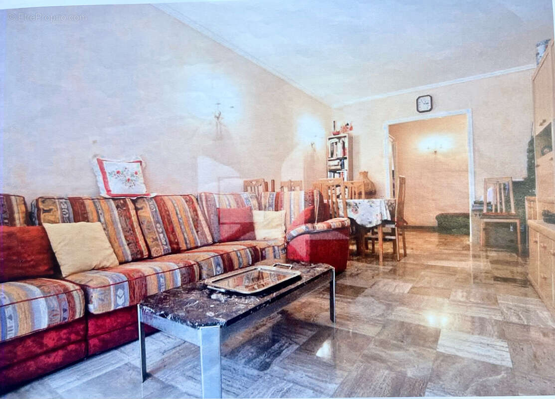 Appartement à LE CANNET