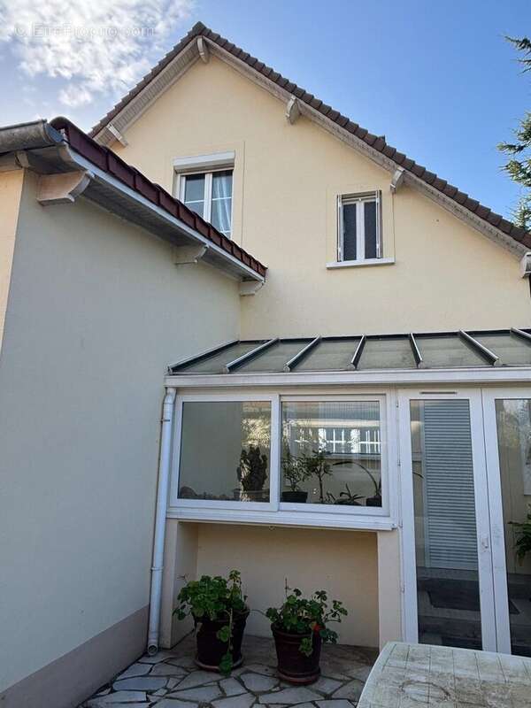 Maison à PORCHEVILLE