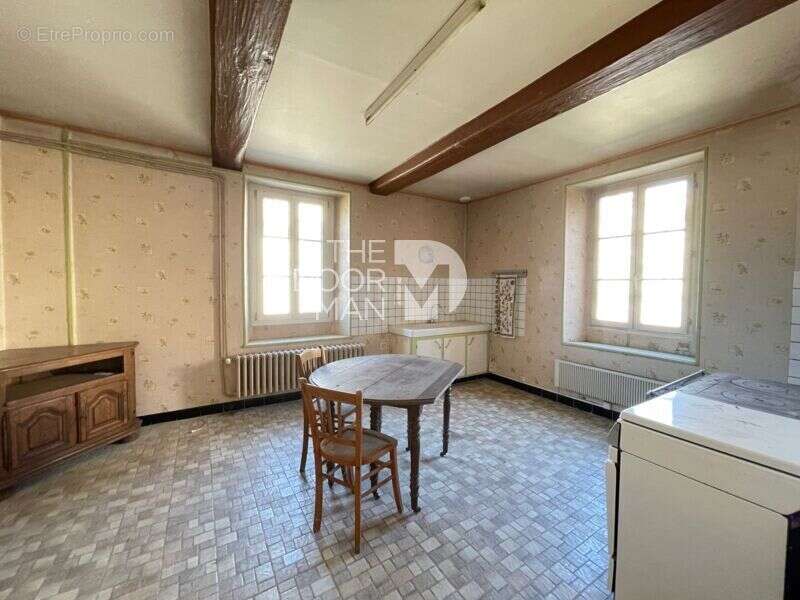 Maison à LESCHERES-SUR-LE-BLAISERON