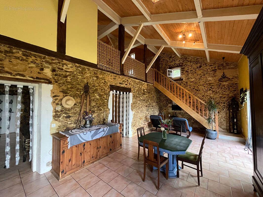 Maison à MUGRON