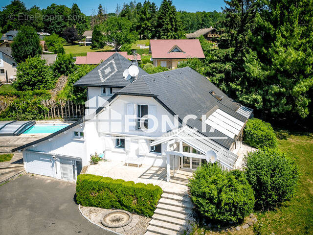 Maison à THORENS-GLIERES