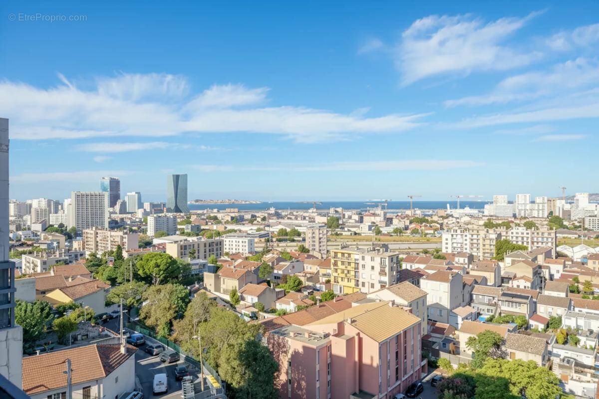 Appartement à MARSEILLE-14E