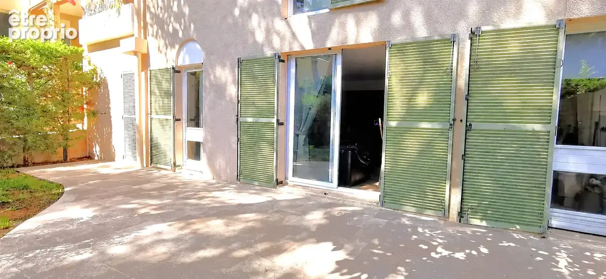 Cassis - Vente T3 avec jardin et garage en option - photo 2