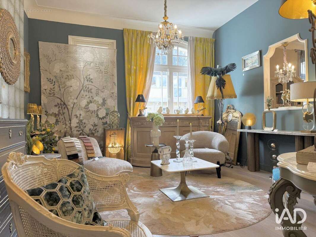 Photo 6 - Commerce à COMPIEGNE