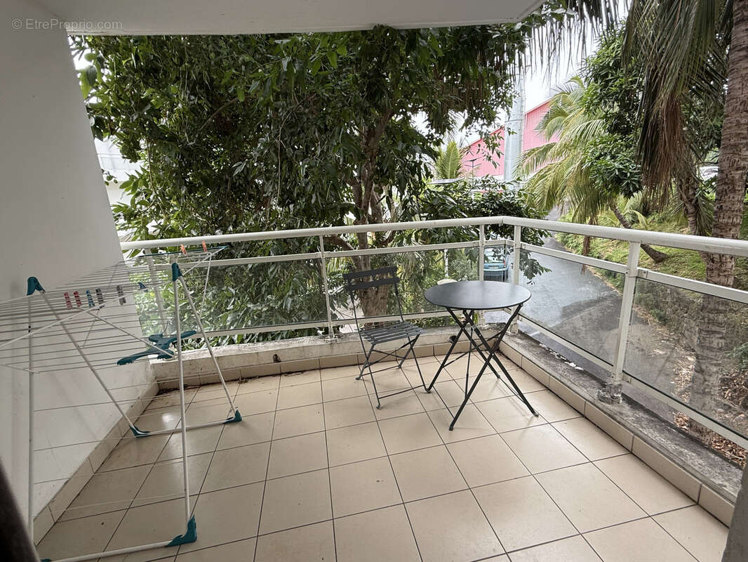 Appartement à SAINT-DENIS