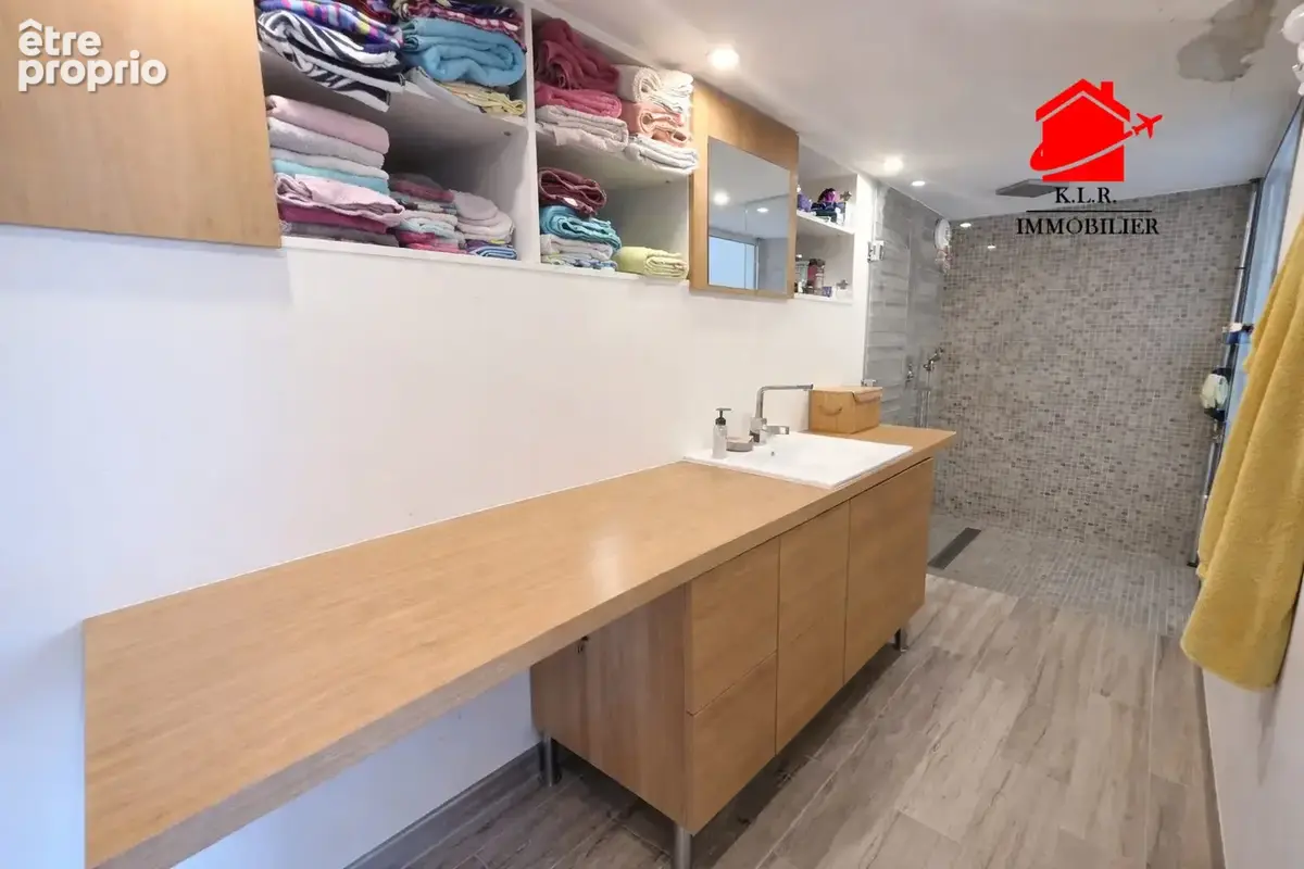 Maison 5 pièces 175 m² à vendre à Carros (06510) - photo 7