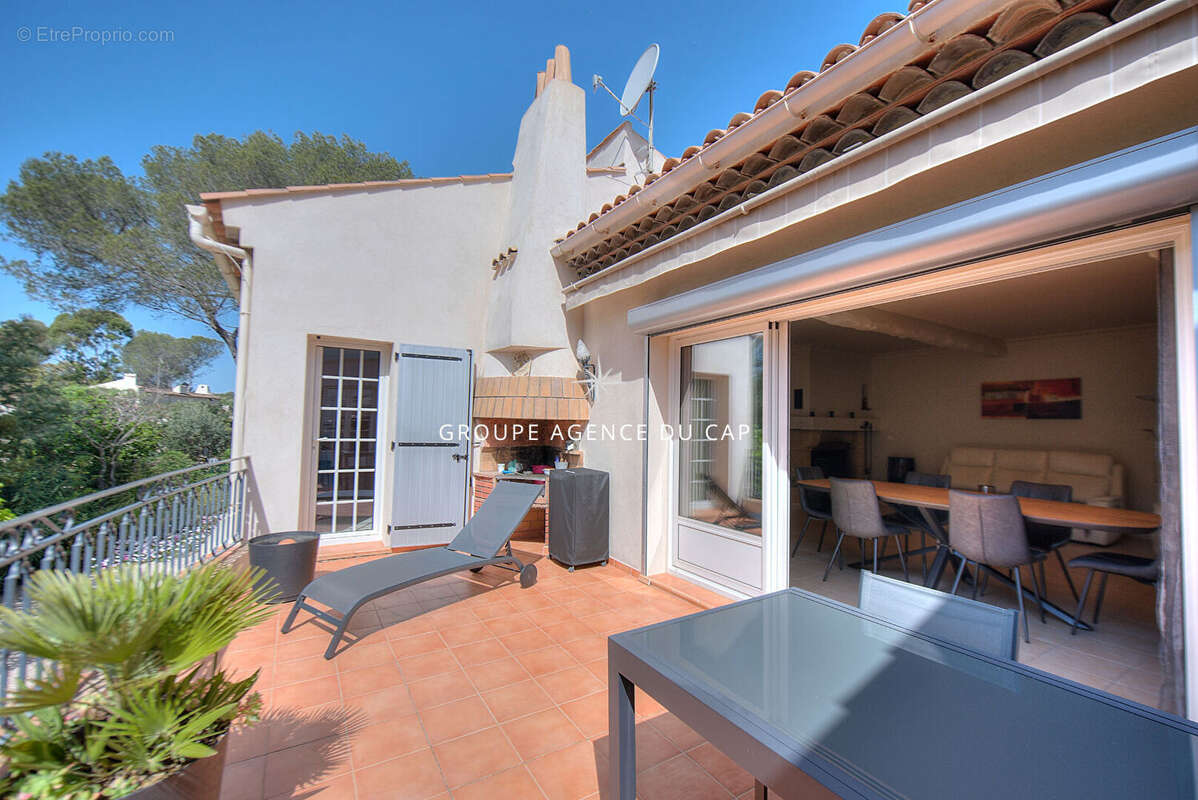 Appartement à SAINT-RAPHAEL