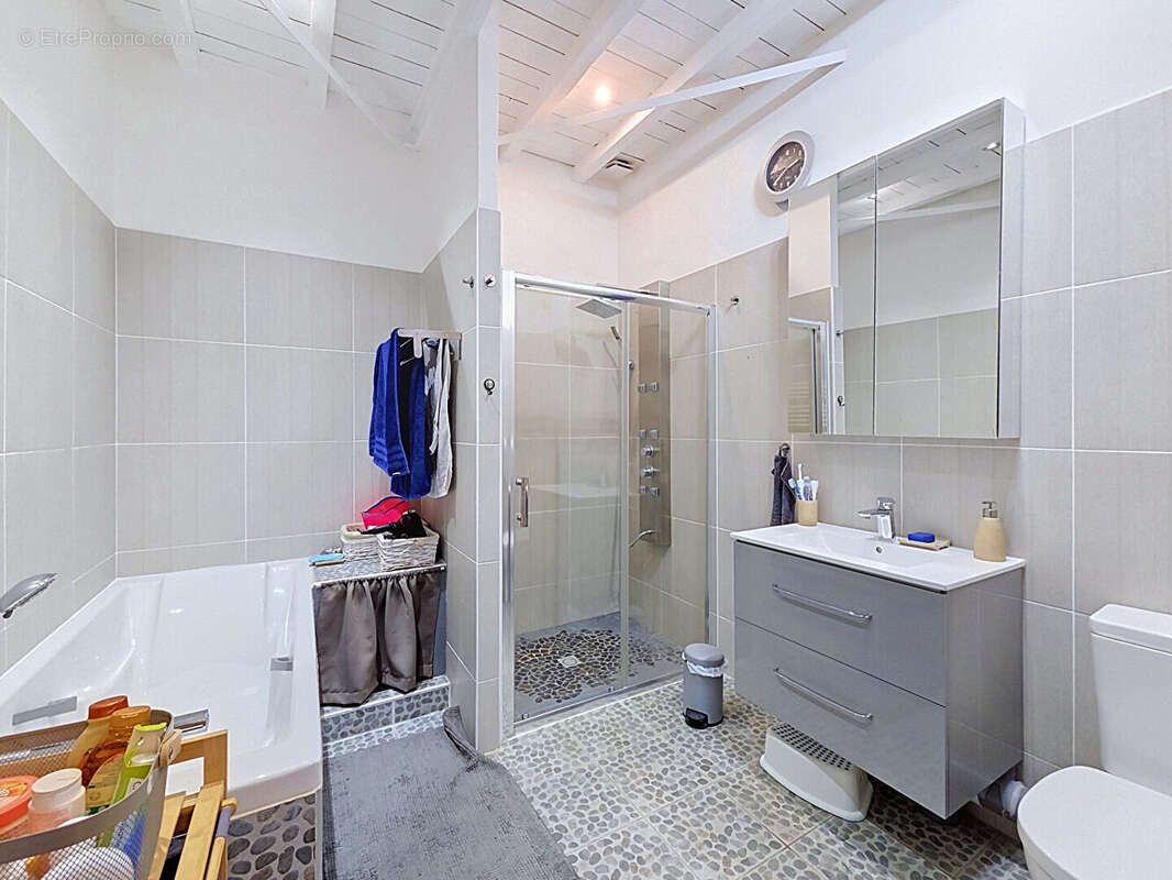 Loft à Pessac CENTRE (Razon) - photo 11